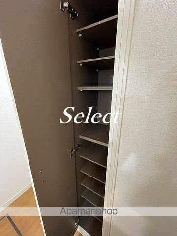ヒルズ元町の内装