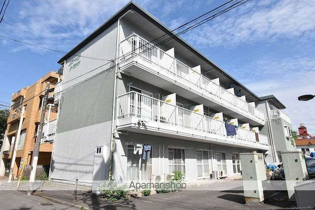 横浜市西区岡野２丁目のアパート
