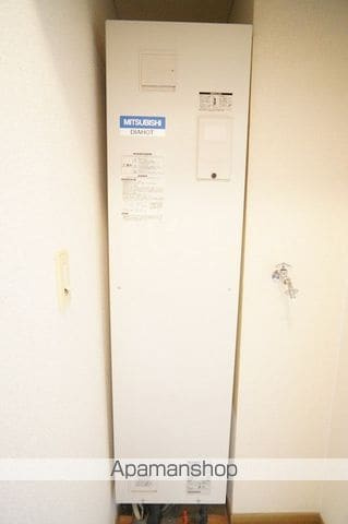 横浜市西区岡野２丁目のアパートの内装