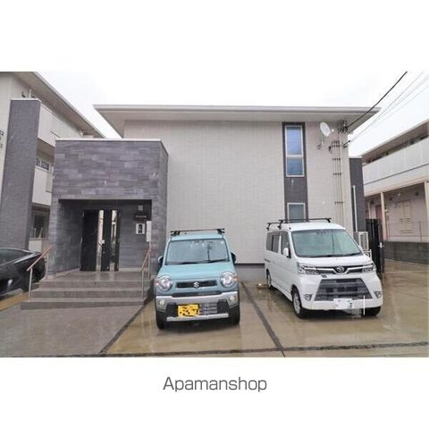 プレシャスＩＩの外観