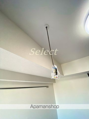 エストゥルース横浜吉野町Ⅱの内装