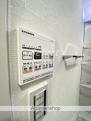 エストゥルース横浜吉野町Ⅱの内装