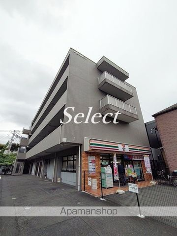 横浜市南区六ツ川１丁目の賃貸マンションの外観
