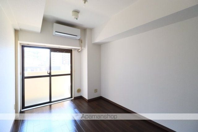 横浜市南区南吉田町２丁目の賃貸マンションの内装