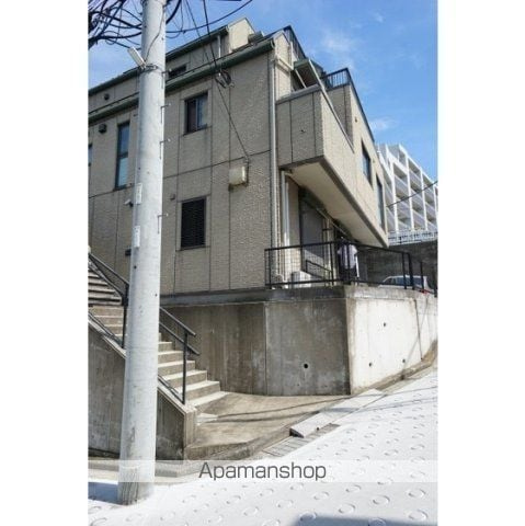 横浜市南区別所３丁目の賃貸マンションの外観