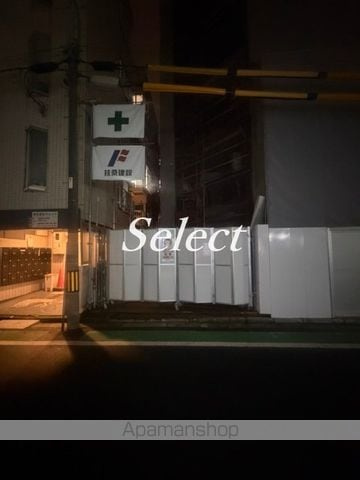 ＯＭＮＩＡ　ＦＲＡＭＥ　横濱吉野町のエントランス