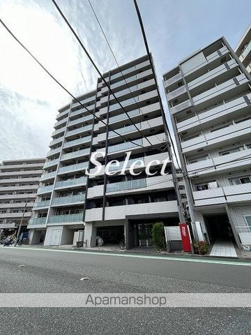 レグラス横浜吉野町の外観