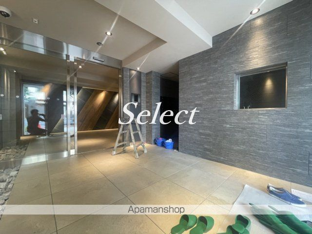 Ｓ－ＲＥＳＩＤＥＮＣＥ横濱吉野町ＢＵＲＧＥＯＮのエントランス
