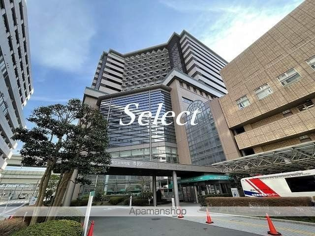 ヴェルト横浜吉野町の周辺|横浜市立大学附属市民総合医療センター 病院 461m 