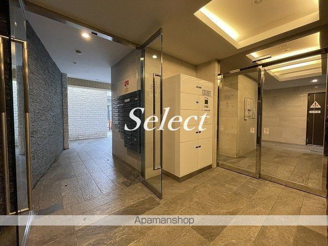 ＳＳ．ＡＤＶＡＮＣＥ横濱阪東橋ＥＸのエントランス