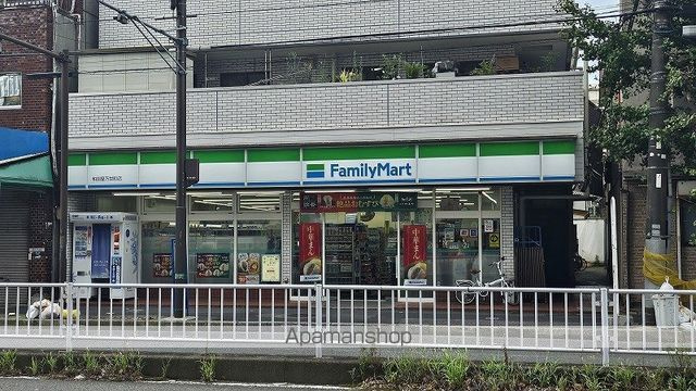 リヴシティ横濱石川町の周辺|ファミリーマート 和田屋万世町店 コンビニ 310m 