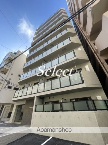 クレヴィスタ阪東橋の外観