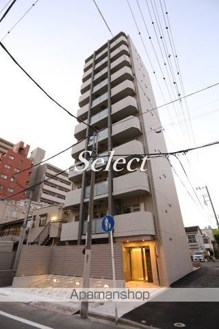 横浜市南区白妙町３丁目の賃貸マンションの外観