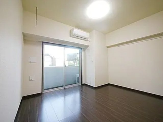 北区岩淵町の賃貸マンションの寝室
