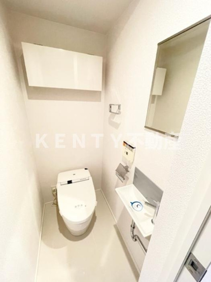 【トイレ】 | カスタリア大森Ⅲ | コンパクトで使いやすいトイレです
