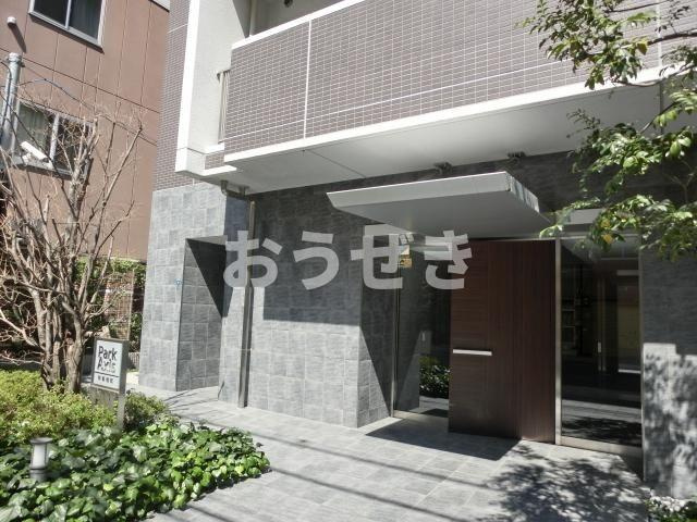 パークアクシス仲御徒町のエントランス