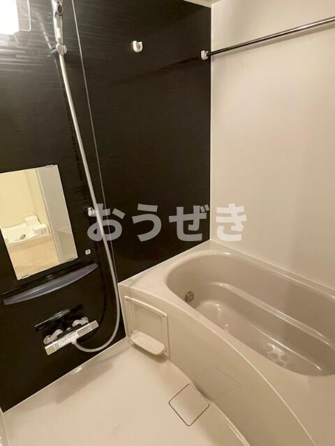 リビオメゾン上野入谷の浴室