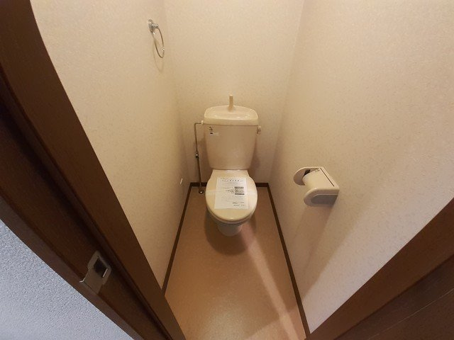 筑紫野市針摺中央２丁目のアパートのトイレ|清潔感のあるトイレです