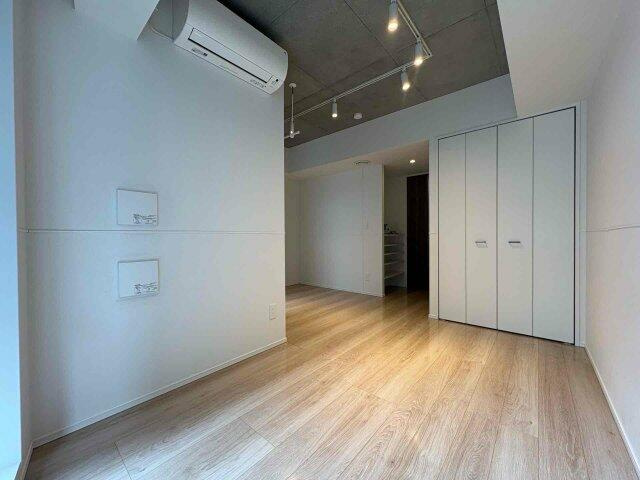 フラッフィー日本橋浜町の居間・リビング