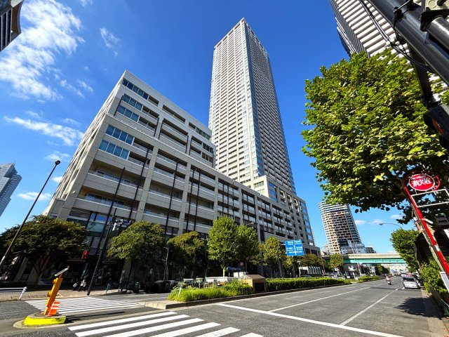 迫力があり、そして魅力のある外観