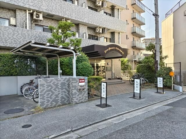 ライオンズマンション千葉東のエントランス