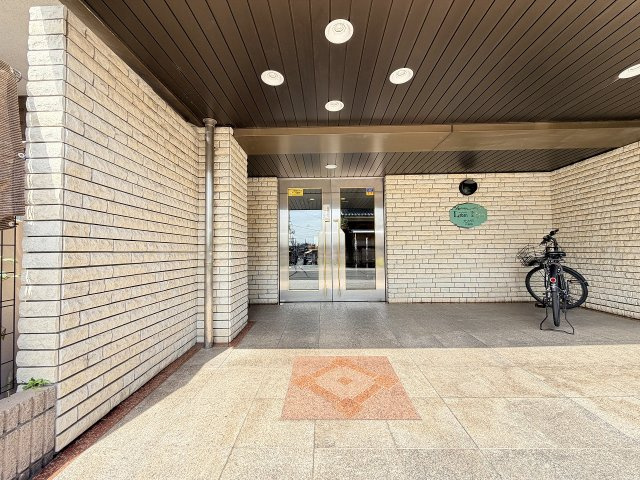  | レーベンハイム光が丘弐番館　（成増店） | 自然に囲まれた閑静な住宅街に立地
