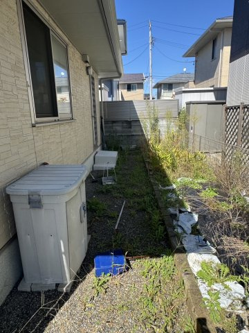 平下荒川字中剃 中古一戸建ての庭