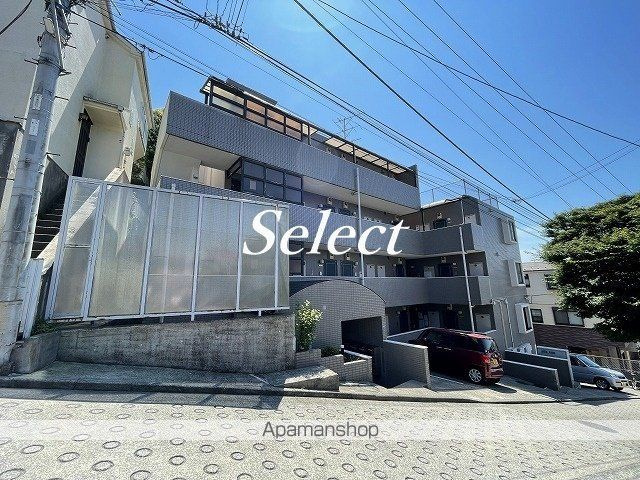 スカイコート横浜弘明寺の外観