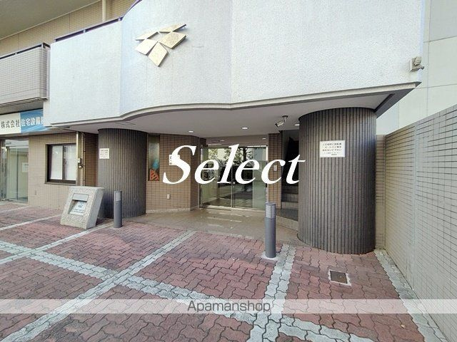 ハーズ横浜・ベイガーデンのエントランス