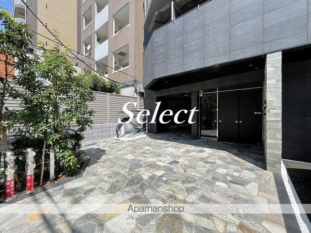 横浜市南区永楽町１丁目の賃貸マンションの外観