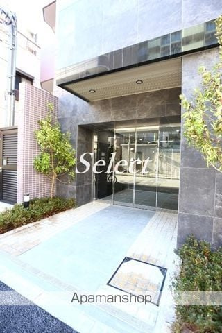 ブライズ関内ＭＡＸＩＶのエントランス