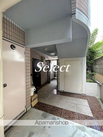 セントラルヒルズ井土ヶ谷のロビー