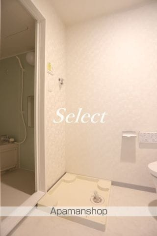 ＯＭＯＲＩの内装
