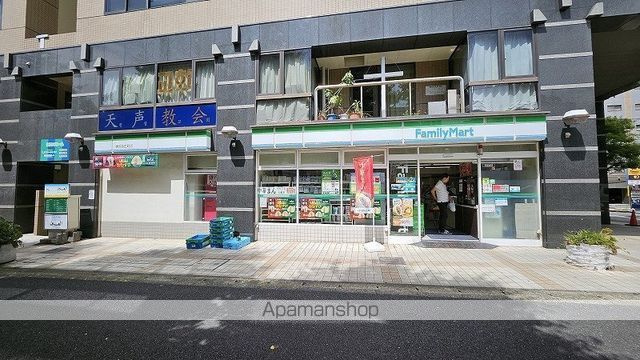 パーク・ノヴァ伊勢佐木長者町の周辺|ファミリーマート 横浜弥生町店 コンビニ 273m 