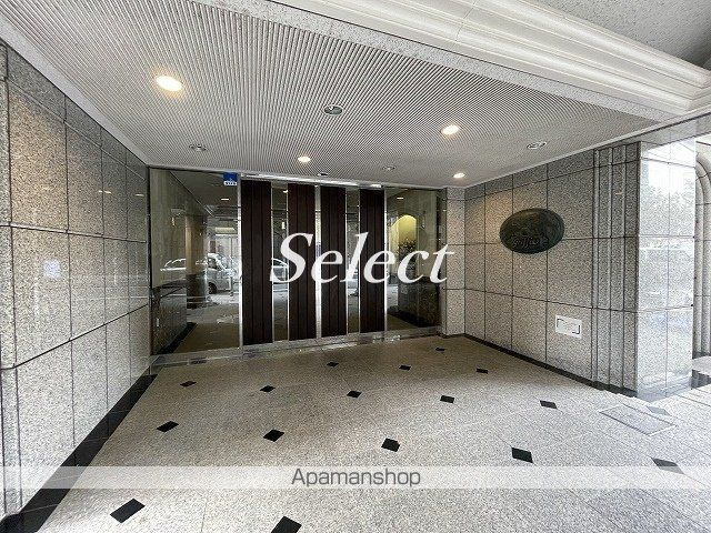 グリフィン横浜・山下公園弐番館の外観