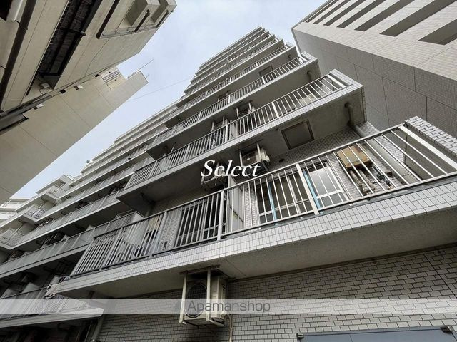 横浜市中区山下町の賃貸マンションの外観