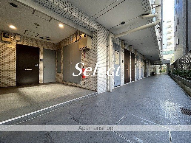 横浜市中区山下町の賃貸マンションのロビー