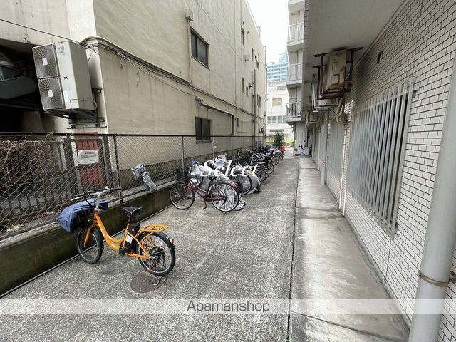 日神プラザ元町の外観