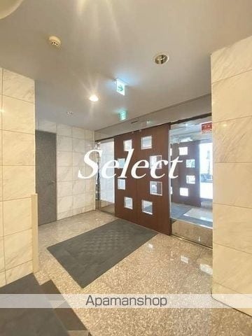 横浜市中区元浜町４丁目の賃貸マンションのロビー