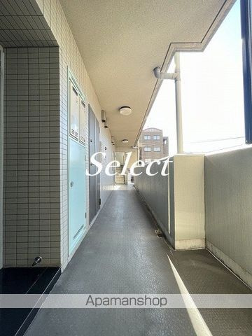 グリフィン横浜・山手のロビー