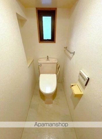横浜市中区麦田町２丁目の賃貸マンションの内装