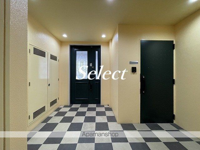 ブリティッシュクラブ宮川町のロビー