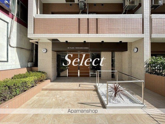 アール・ケープラザ横浜関内の外観