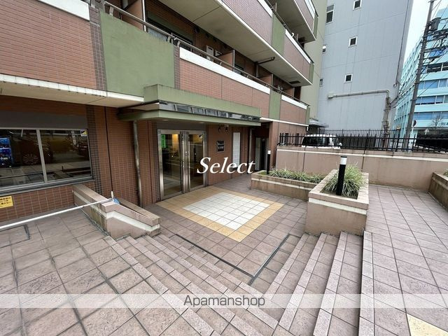 ＲＩＳＩＮＧ　ＰＬＡＣＥ　石川町のエントランス