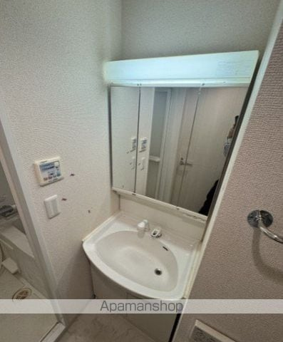 横浜市中区松影町１丁目の賃貸マンションの内装