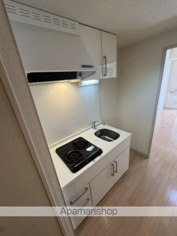 横浜市中区松影町１丁目の賃貸マンションの内装