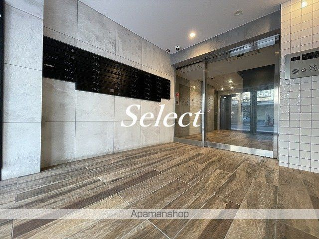 ＬＯＧ桜木町のエントランス