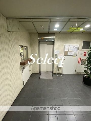 ＧＳプラザ桜木町のロビー