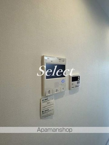 Ｂ　ＣＩＴＹ　ＹＯＫＯＨＡＭＡ　ＳＴＡＴＩＯＮ　ＳＱＵＡＲＥの内装