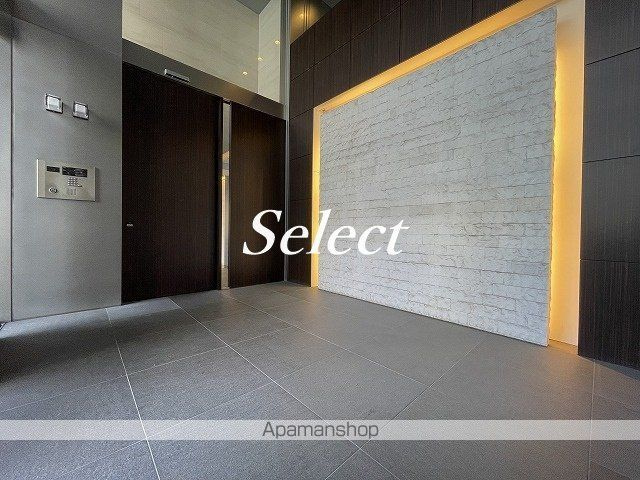 ＺＯＯＭ横浜ＳＱＵＡＲＥのエントランス